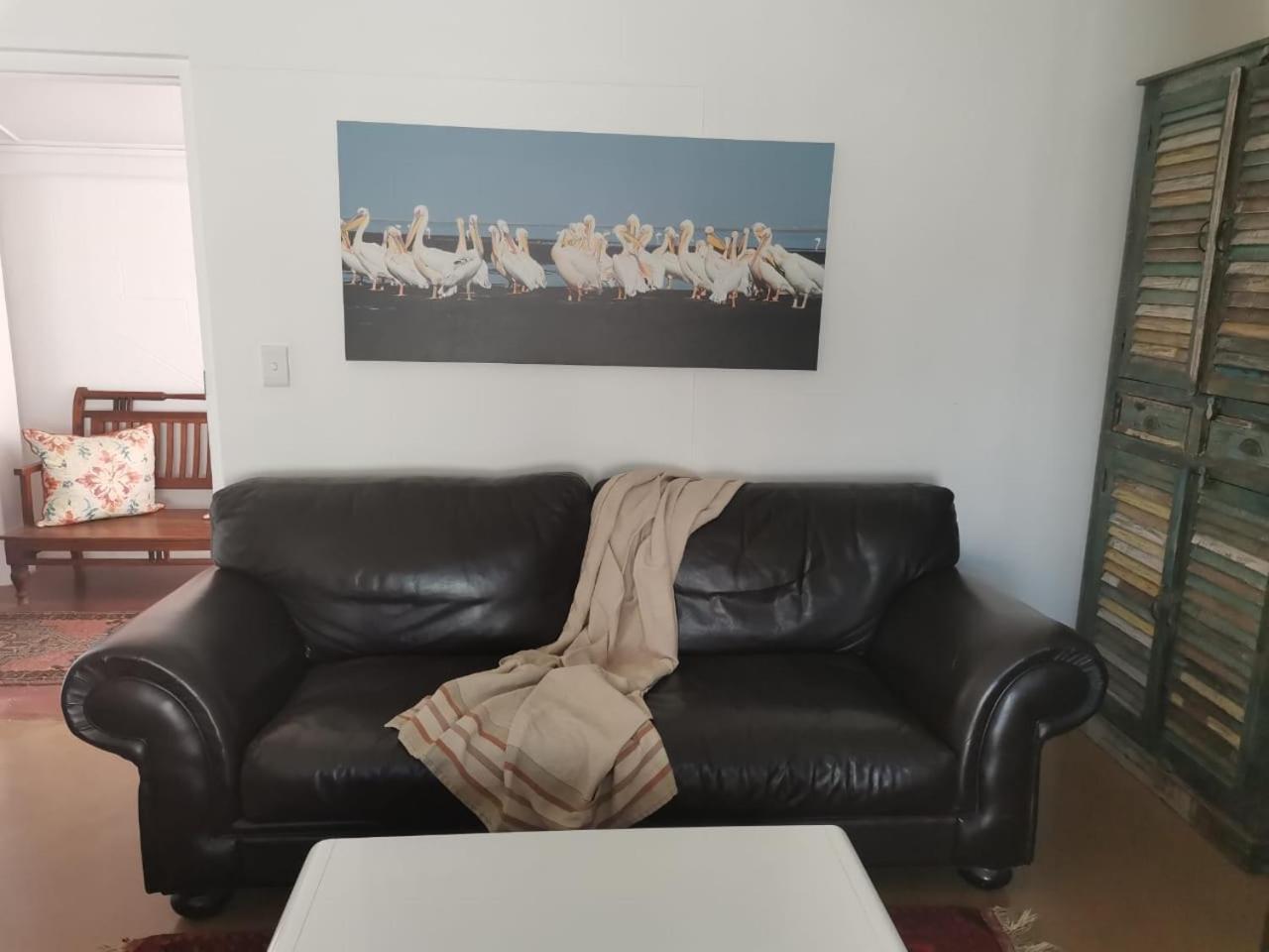 The Rez Guesthouse Walvis Bay Esterno foto