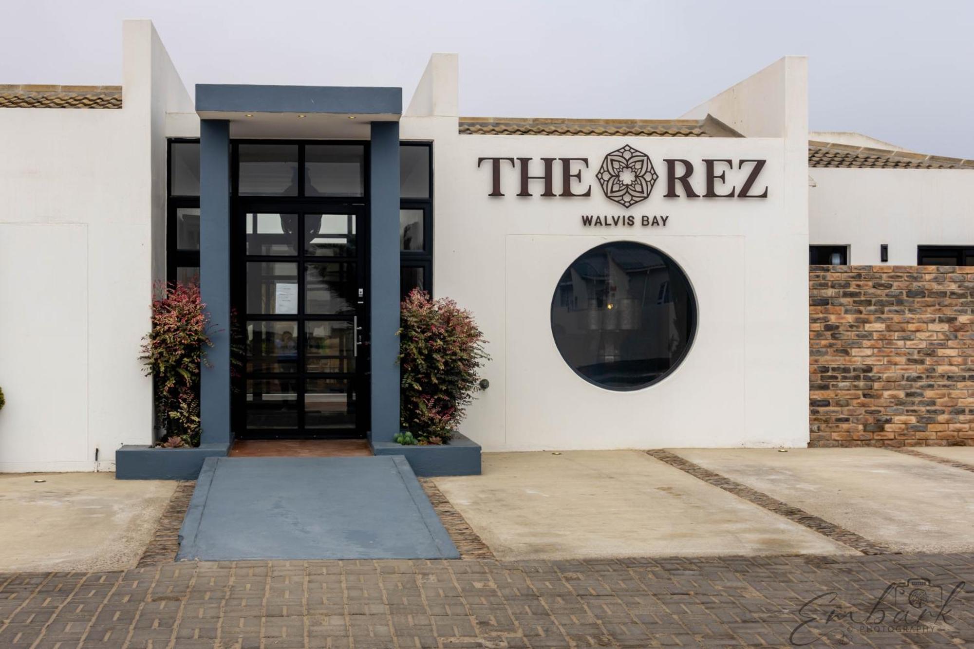 The Rez Guesthouse Walvis Bay Esterno foto